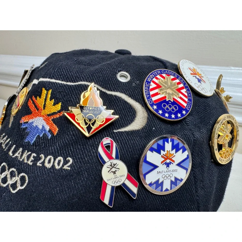 Salt Lake 2002 Winter Olympics Hat Black Strapback with‎ 15+ Vintage Pins Rare